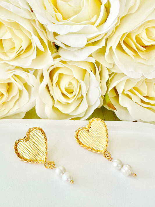 Aretes Inmenso amor image 0